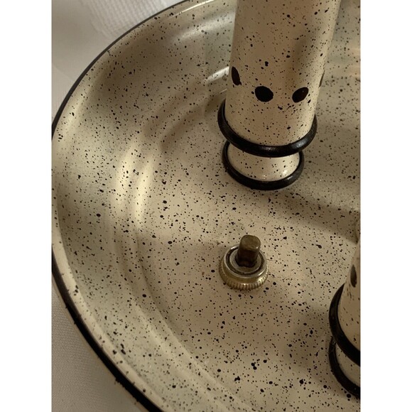 Vintage Beige Gold Bouillotte Style Tole Lamp + Shade Underwriter’s Laboratories - Picture 9 of 12